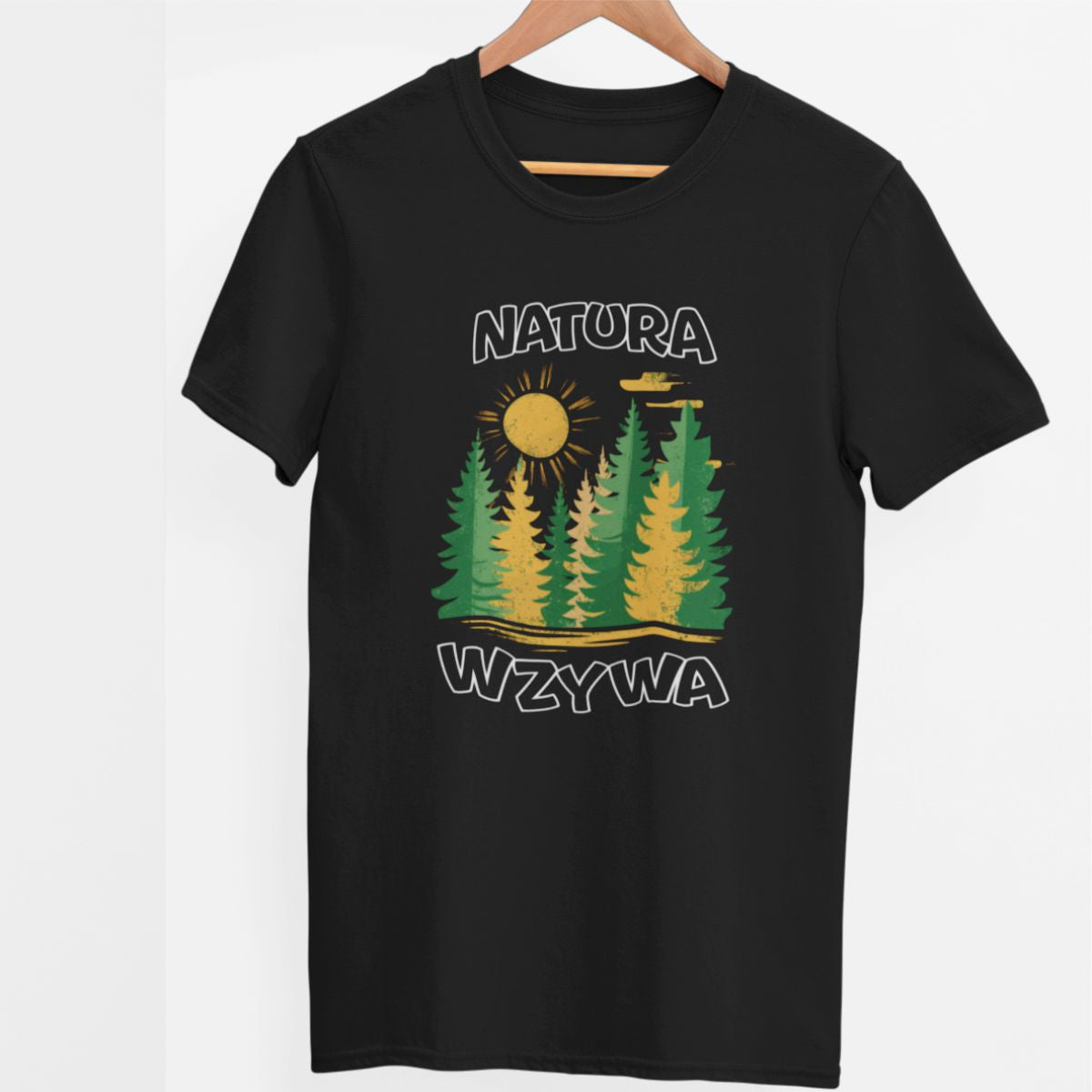 Czarna UNISEX koszulka "Natura wzywa"