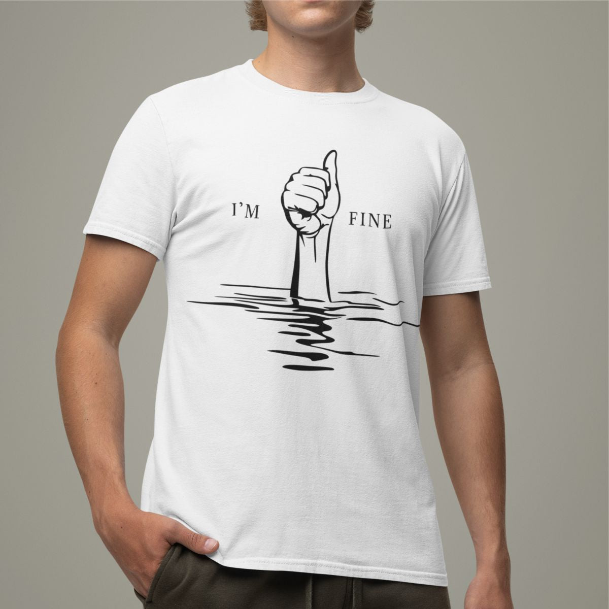 Biała UNISEX koszulka "I'm fine"