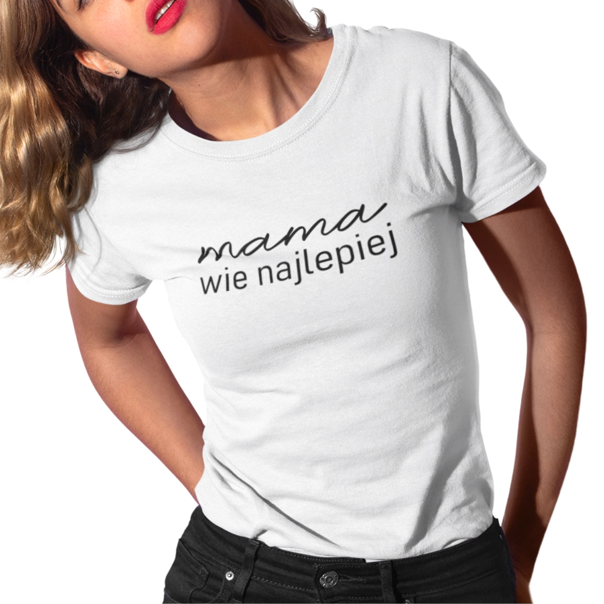 Biała UNISEX koszulka Mama wie najlepiej